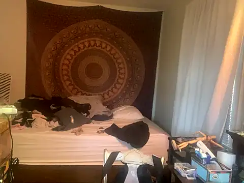 Snapshot of XanderOzzz chatting on 9, 11, 2025 XanderOzzz online show from 9, 11, 2025