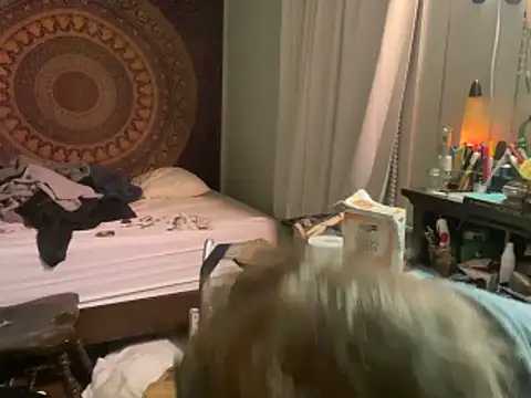 Snapshot of XanderOzzz chatting on 11, 11, 2025 XanderOzzz online show from 11, 11, 2025