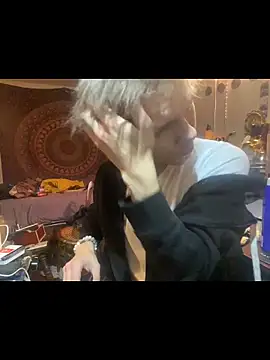 Snapshot of XanderOzzz chatting on 24, 11, 2025 XanderOzzz online show from 24, 11, 2025