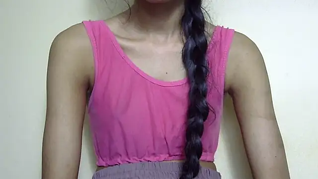 smallcuute online show from 16, 2, 2026