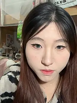 Snapshot of ououlovelove chatting on 10, 1, 2026 ououlovelove online show from 10, 1, 2026