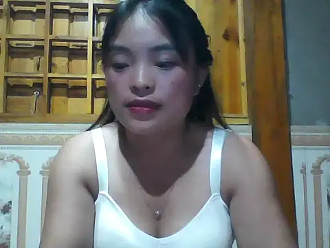 Snapshot of Loc_al chatting on 21, 9, 2025 Loc al online show from 21, 9, 2025