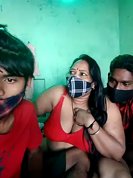 LoveOnStream online show from 15, 10, 2025