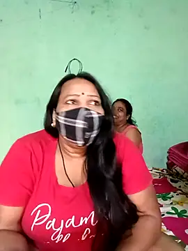 LoveOnStream online show from 2, 11, 2025