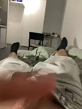 Loulou 2007 online show from 15, 10, 2025