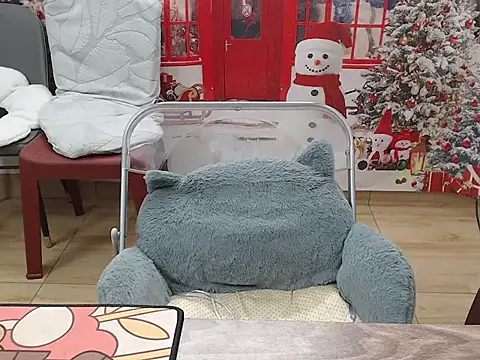 Lamoon 2k online show from 5, 12, 2025