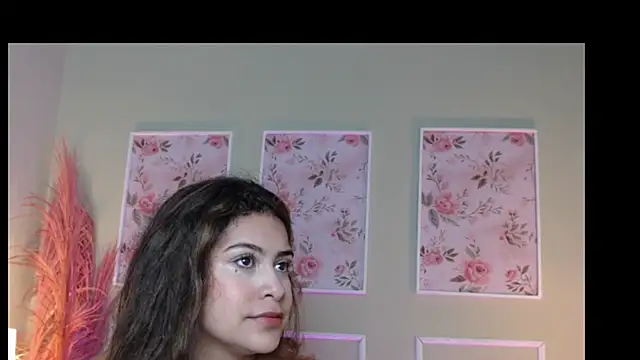 CurlyDani online show from 29, 10, 2025