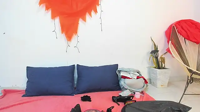  Miaa khalifa  online show from 30, 10, 2025