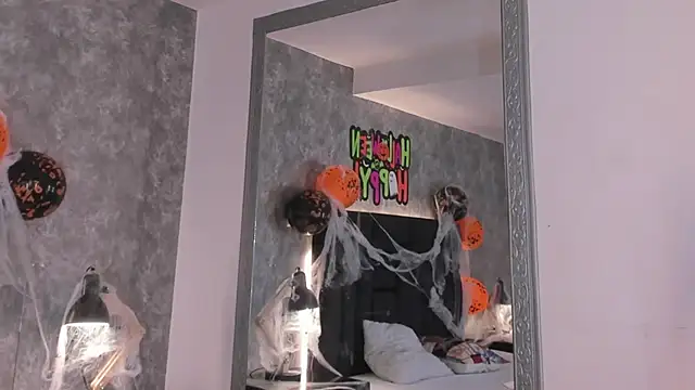 crystaldarliing online show from 29, 10, 2025