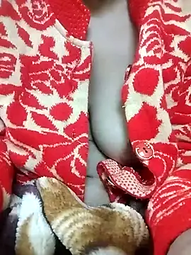 Snapshot of Cuthira chatting on 19, 12, 2025 Cuthira online show from 19, 12, 2025