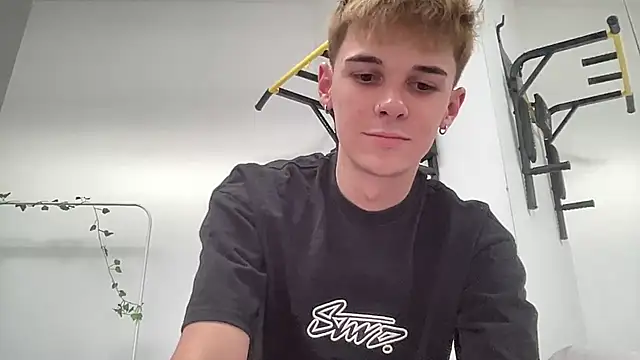 Milk Guy online show from 15, 9, 2025