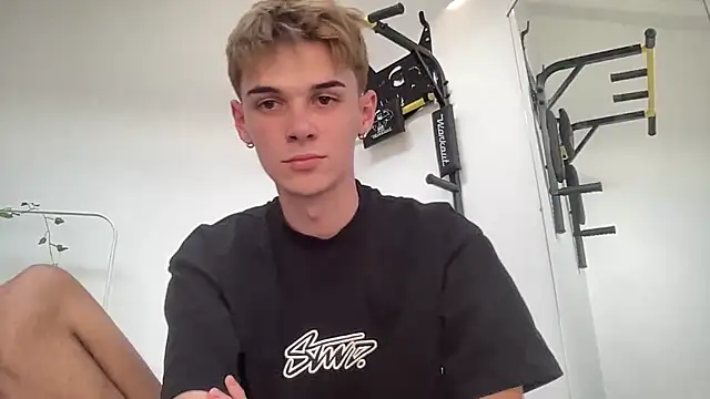 Milk Guy online show from 16, 9, 2025