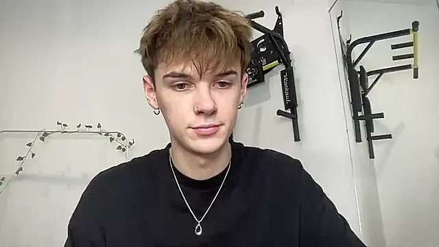 Milk Guy online show from 25, 11, 2025