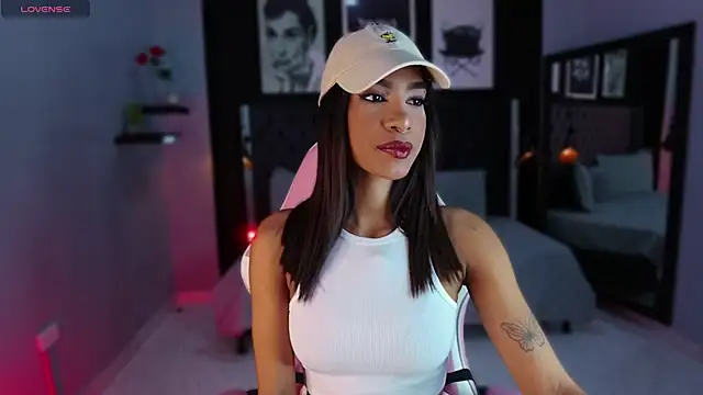 Snapshot of kitty_collins_ chatting on 15, 1, 2026 kitty collins online show from 15, 1, 2026