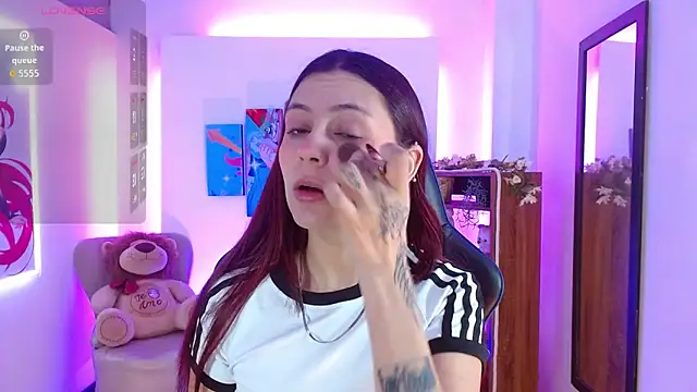 AlanaGarcia19 online show from 15, 12, 2025