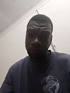 Snapshot of TmanZim2025 chatting on 11, 10, 2025 TmanZim2025 online show from 11, 10, 2025