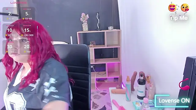 Snapshot of ThaliaBrooks_ chatting on 29, 10, 2025 ThaliaBrooks online show from 29, 10, 2025