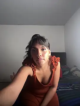 Dixonykaty online show from 4, 4, 2026