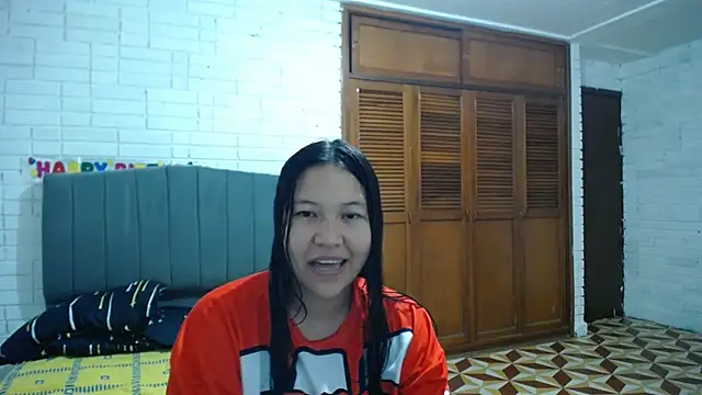 Snapshot of Naia_Stant chatting on 23, 10, 2025 Naia Stant online show from 23, 10, 2025