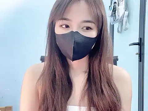 Snapshot of Tinaa-22 chatting on 9, 9, 2025 Tinaa-22 online show from 9, 9, 2025