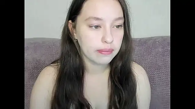 Snapshot of PureLedy chatting on 20, 9, 2025 PureLedy online show from 20, 9, 2025