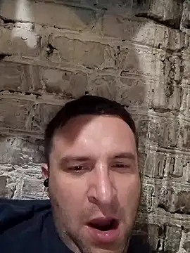 Snapshot of Ivandovxxxl_1010 chatting on 16, 11, 2025 Ivandovxxxl 1010 online show from 16, 11, 2025