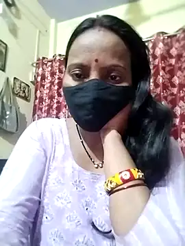 Snapshot of sharda35 chatting on 4, 12, 2025 sharda35 online show from 4, 12, 2025