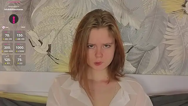Snapshot of JulietteRain chatting on 18, 10, 2025 JulietteRain online show from 18, 10, 2025