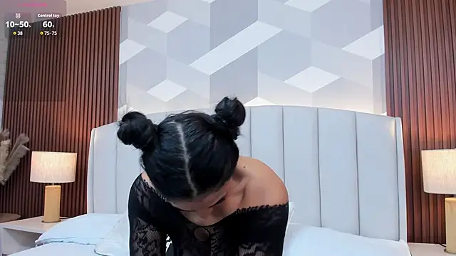 Mommy Naughty online show from 17, 9, 2025