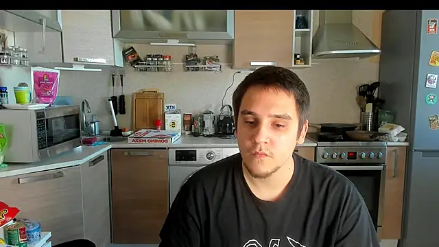 Snapshot of Bear_Beer130 chatting on 19, 6, 2026 Bear Beer130 online show from 19, 6, 2026