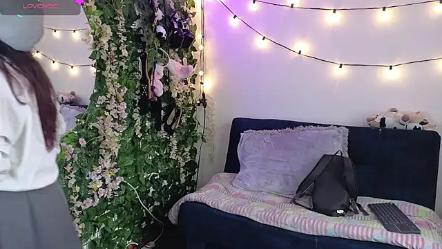 MiaVelvetDoll online show from 14, 1, 2026