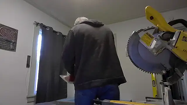 Sexyjennyxh online show from 16, 2, 2026