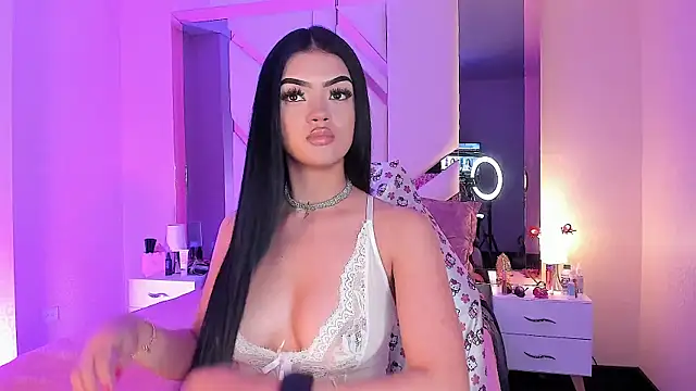 Snapshot of EmmaStonns chatting on 29, 11, 2025 EmmaStonns online show from 29, 11, 2025