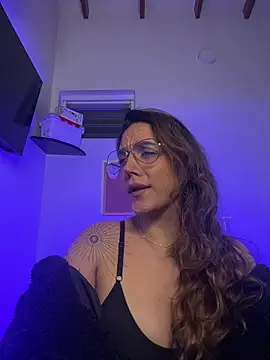 Snapshot of Sophia_House_ chatting on 24, 10, 2025 Sophia House online show from 24, 10, 2025