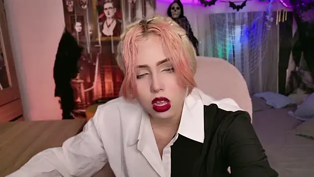 Snapshot of Natalia_novna chatting on 10, 10, 2025 Natalia novna online show from 10, 10, 2025