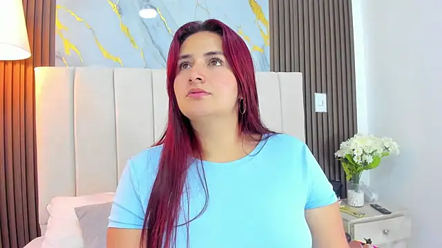 Victoria Guzman online show from 2, 6, 2026