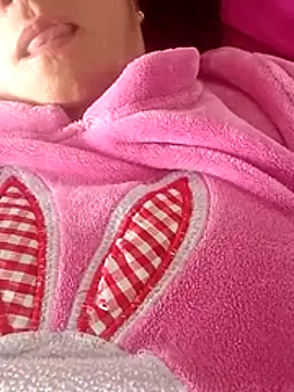 Snapshot of Ternura_Prohibida chatting on 27, 10, 2025 Ternura Prohibida online show from 27, 10, 2025