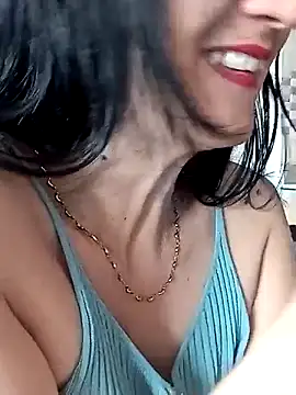 Snapshot of Ternura_Prohibida chatting on 13, 11, 2025 Ternura Prohibida online show from 13, 11, 2025