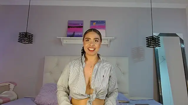 Snapshot of _Aiitanaa_ chatting on 30, 9, 2025 Aiitanaa online show from 30, 9, 2025