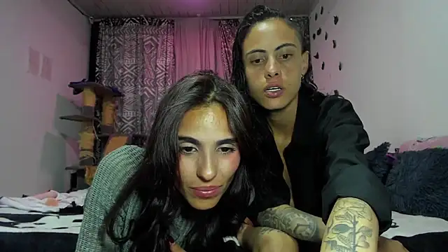 Snapshot of joyceandgavi7 chatting on 27, 6, 2026 joyceandgavi7 online show from 27, 6, 2026