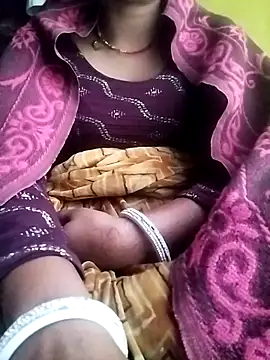 Snapshot of Gopika_Dudi chatting on 3, 12, 2025 Gopika Dudi online show from 3, 12, 2025