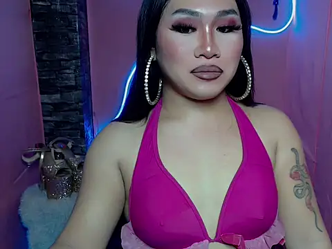 pretty lassy online show from 18, 11, 2025