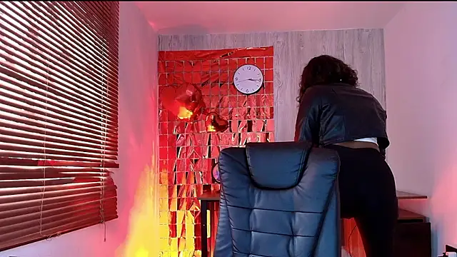 ArianaBeake online show from 16, 2, 2026