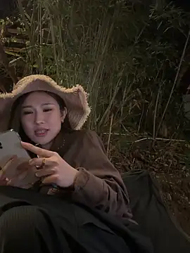 Manson13333 online show from 5, 4, 2026