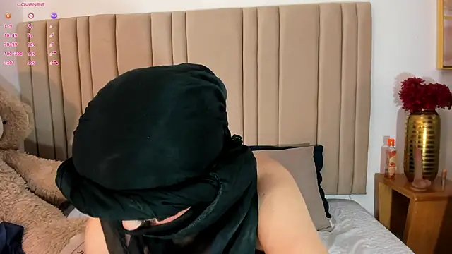 Snapshot of najwa__ chatting on 25, 4, 2026 najwa online show from 25, 4, 2026