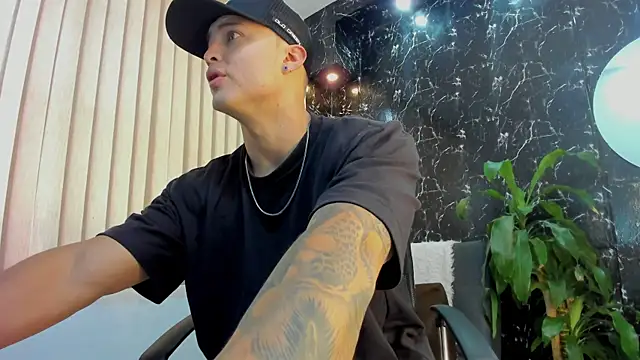 Alexander ferre online show from 15, 10, 2025