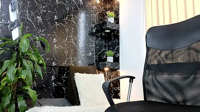 Alexander ferre online show from 4, 3, 2026