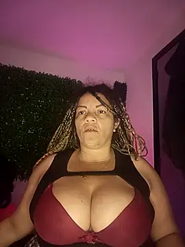 Eva Luxei online show from 5, 10, 2025