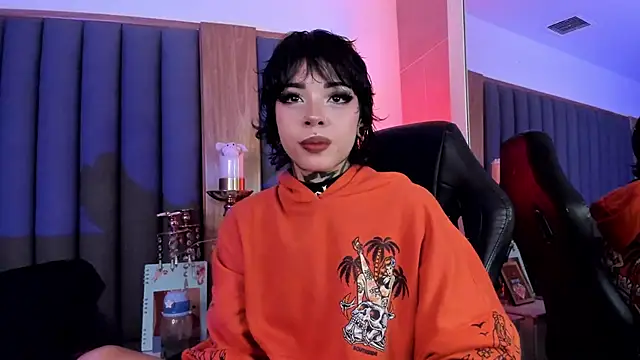 Snapshot of misstomie_ chatting on 25, 2, 2026 misstomie online show from 25, 2, 2026