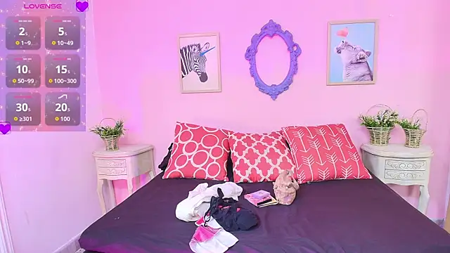 Snapshot of Nahomi_Rivera chatting on 25, 9, 2025 Nahomi Rivera online show from 25, 9, 2025